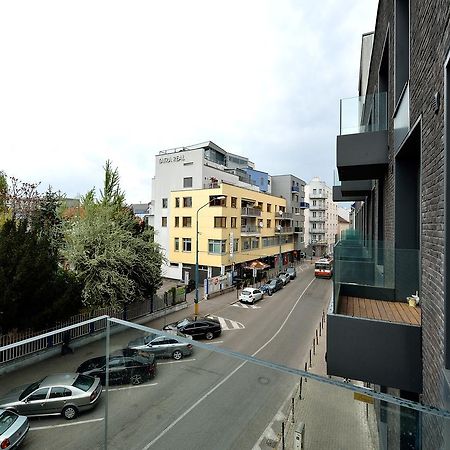 Ambiente Serviced Apartments - Dunajska براتسيلافا المظهر الخارجي الصورة