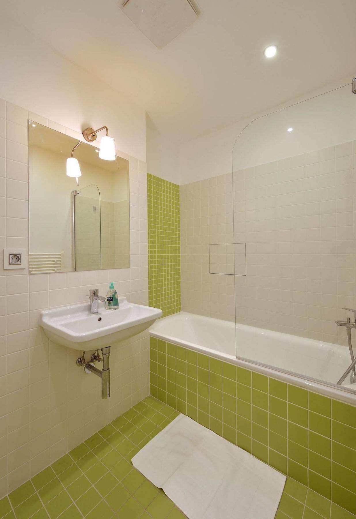 Ambiente Serviced Apartments - Dunajska براتسيلافا المظهر الخارجي الصورة