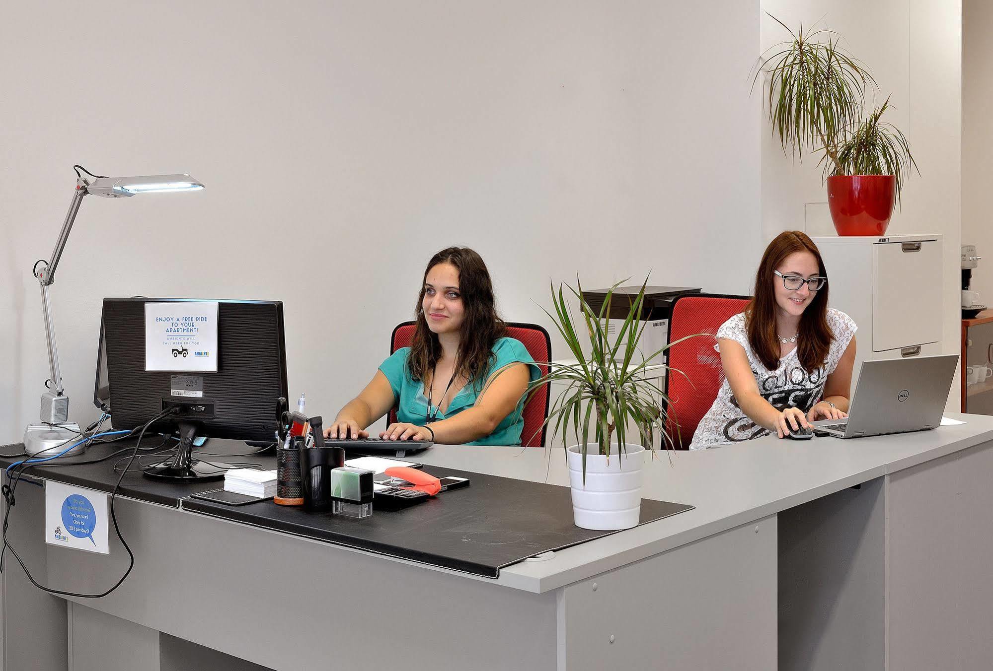 Ambiente Serviced Apartments - Dunajska براتسيلافا المظهر الخارجي الصورة