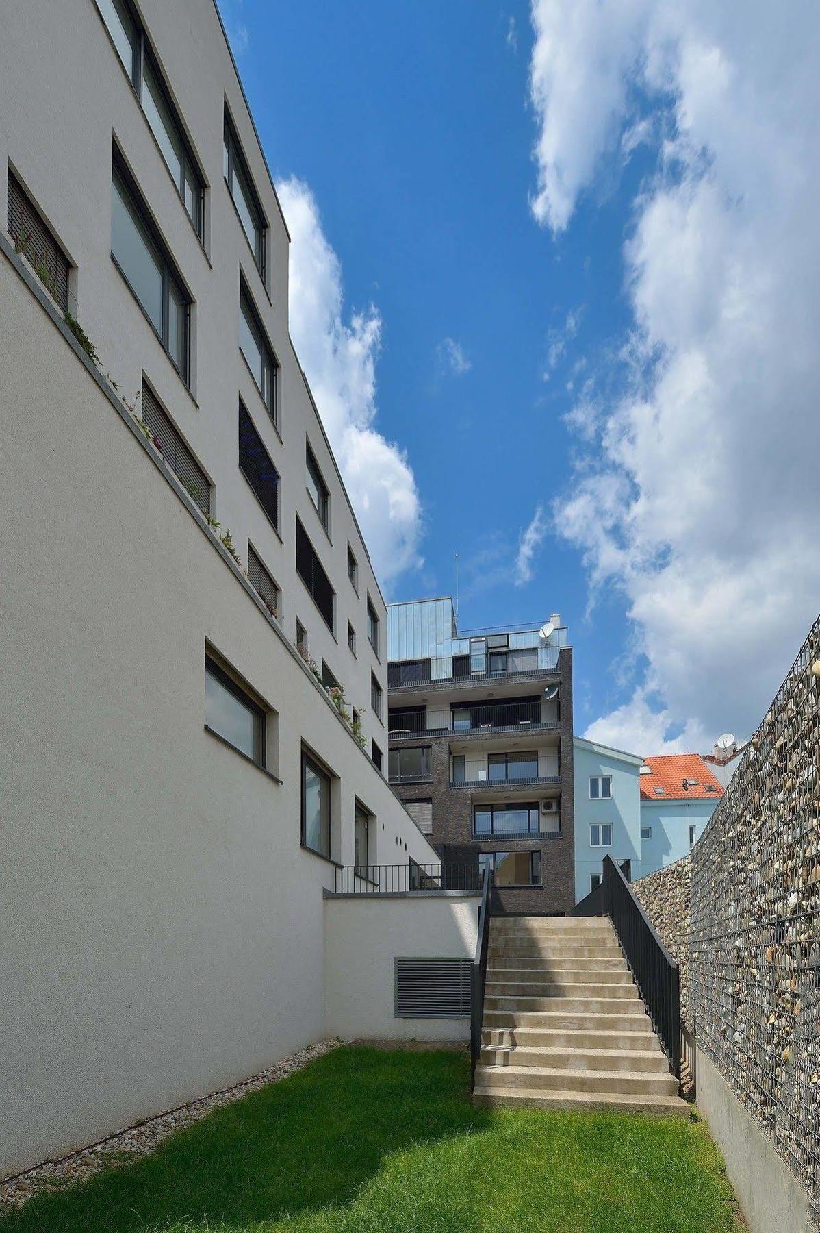 Ambiente Serviced Apartments - Dunajska براتسيلافا المظهر الخارجي الصورة