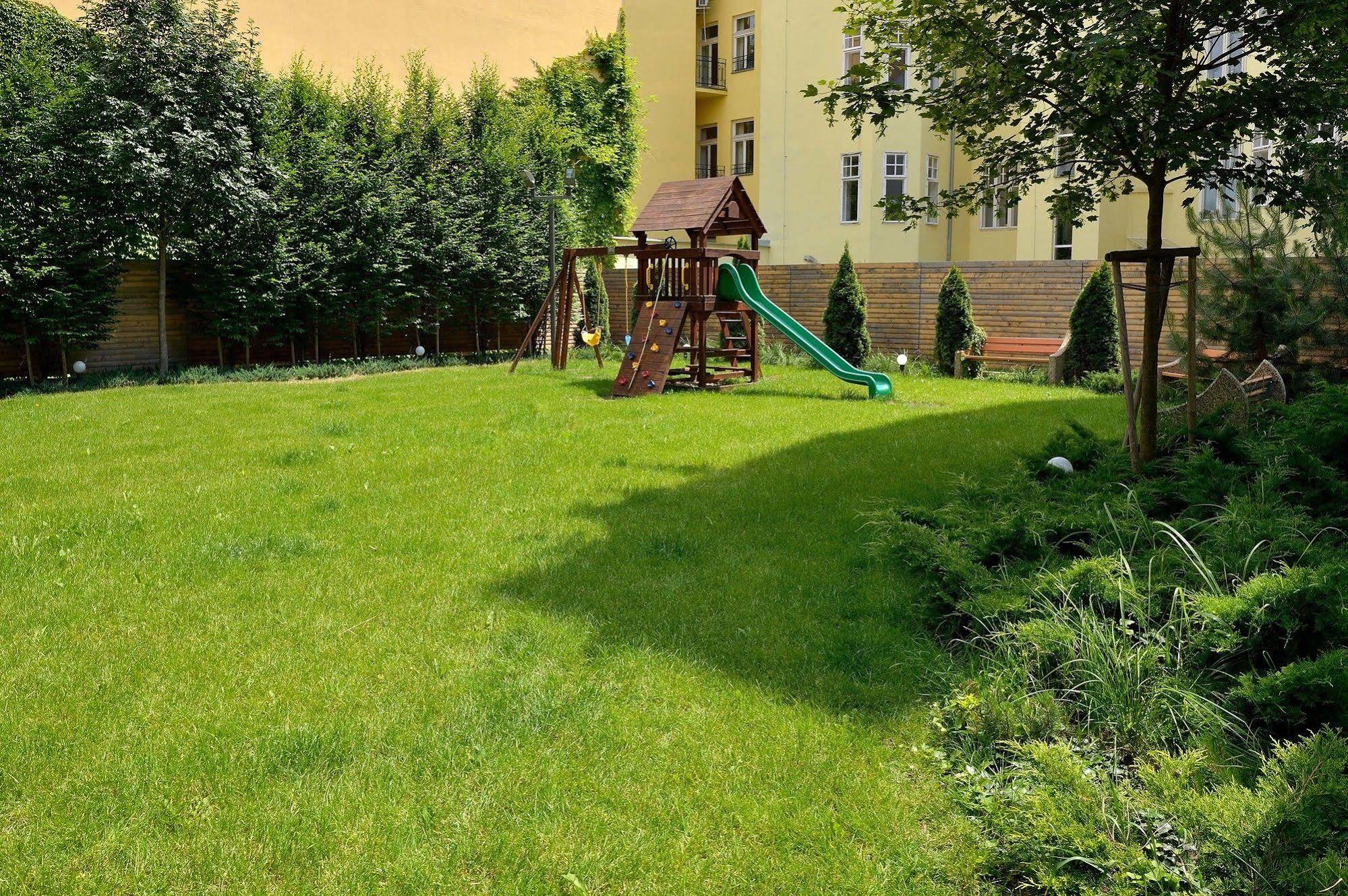 Ambiente Serviced Apartments - Dunajska براتسيلافا المظهر الخارجي الصورة